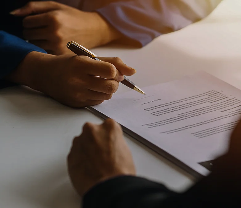 Reforma tributária e revisão de contratos: as cláusulas que sua empresa não pode mais deixar de ter